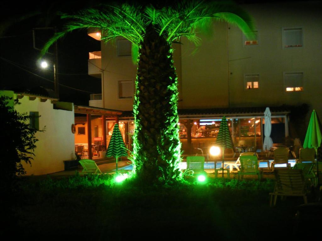 Australia Hotel Gazi المظهر الخارجي الصورة
